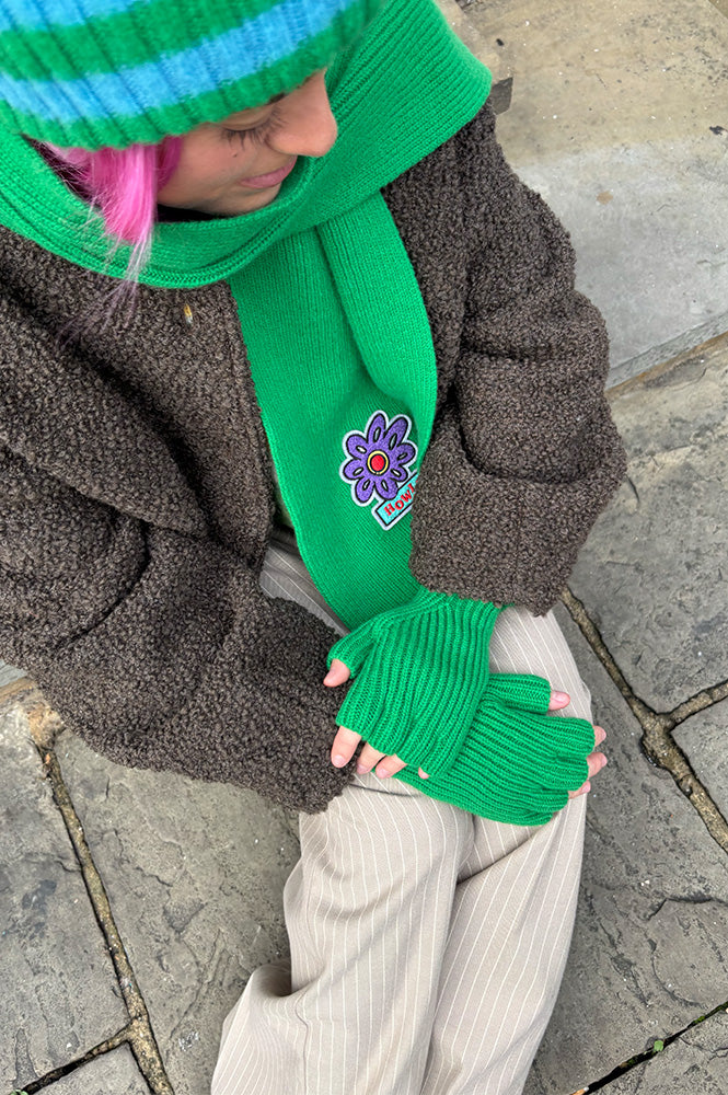 Howlin' Green Delight Flower Scarf